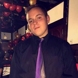 Meet your Posher, Gabe